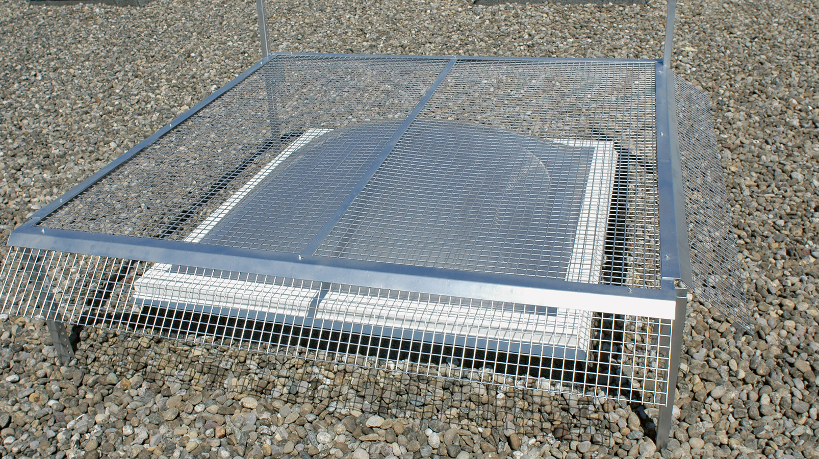 hagelschutz-gitter-f-r-lichtkuppeln-tixit